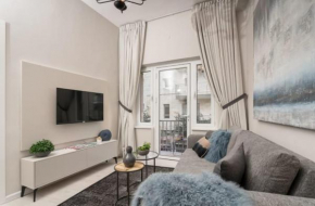 Ben Yehuda, 3 Lovely Flats in the same building